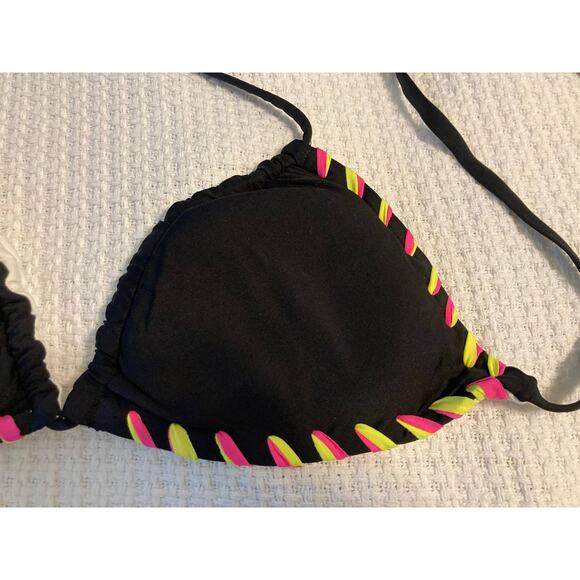 Becca Swim Reversible Triangle Sliding String Halter Bra Sz D Black Multi NWT - Picture 3 of 5